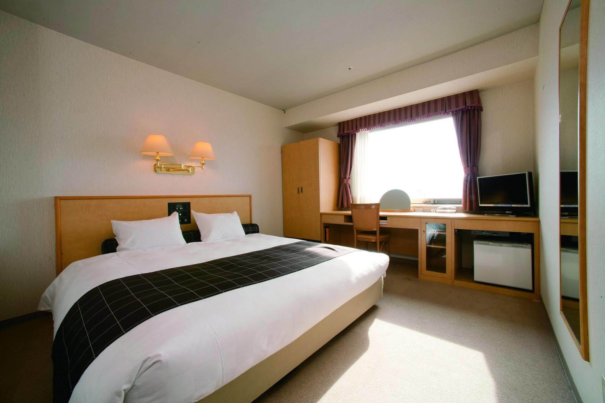 Yamagata Kokusai Hotel Екстериор снимка